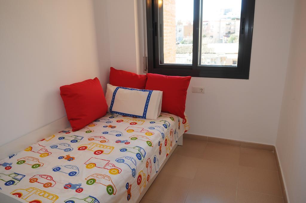 New & Sunny Apartment Barcelona Kamer foto
