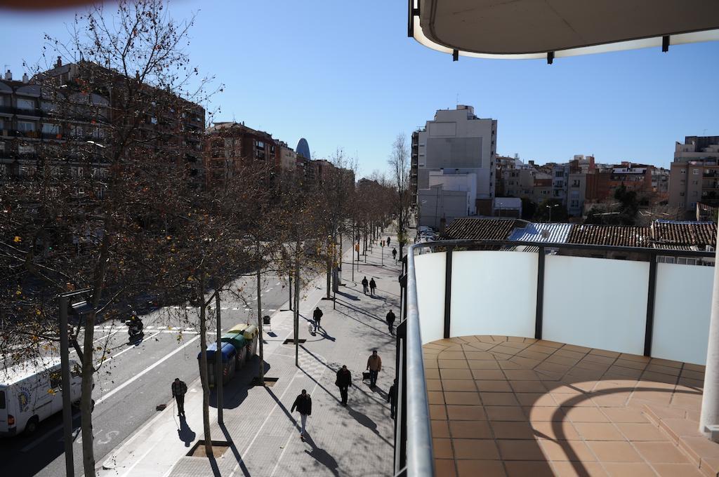 New & Sunny Apartment Barcelona Buitenkant foto