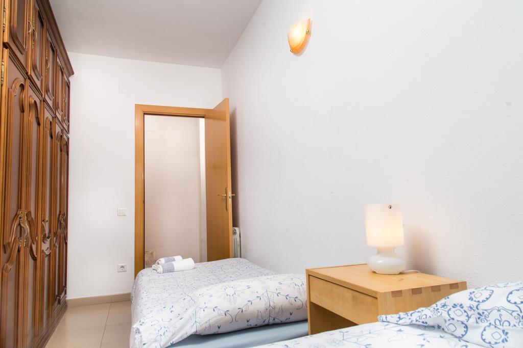 New & Sunny Apartment Barcelona Buitenkant foto